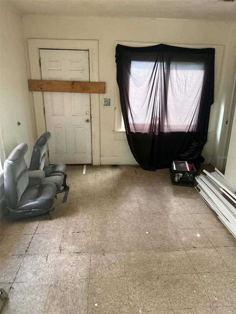 2313 QUINCY STREET S, St Petersburg, FL 33711 2313 QUINCY STREET S, St Petersburg, FL 33711