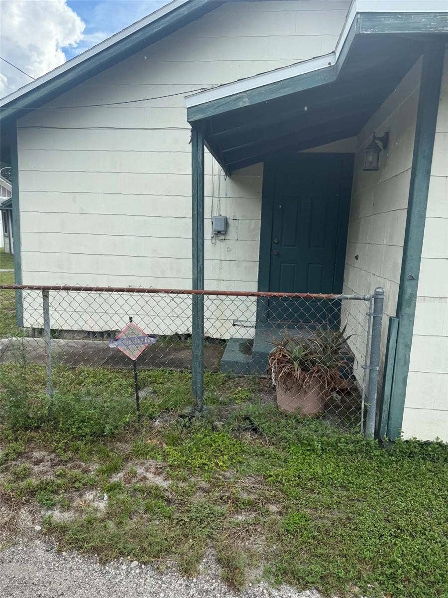 2313 QUINCY STREET S, St Petersburg, FL 33711 2313 QUINCY STREET S, St Petersburg, FL 33711