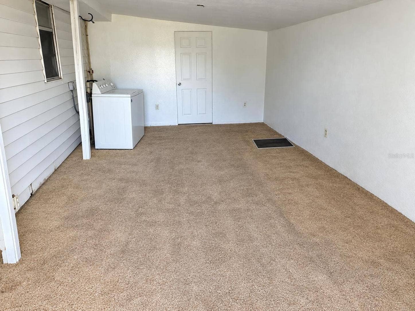 3351 OBERRY ROAD, Kissimmee, FL 34746 3351 OBERRY ROAD, Kissimmee, FL 34746