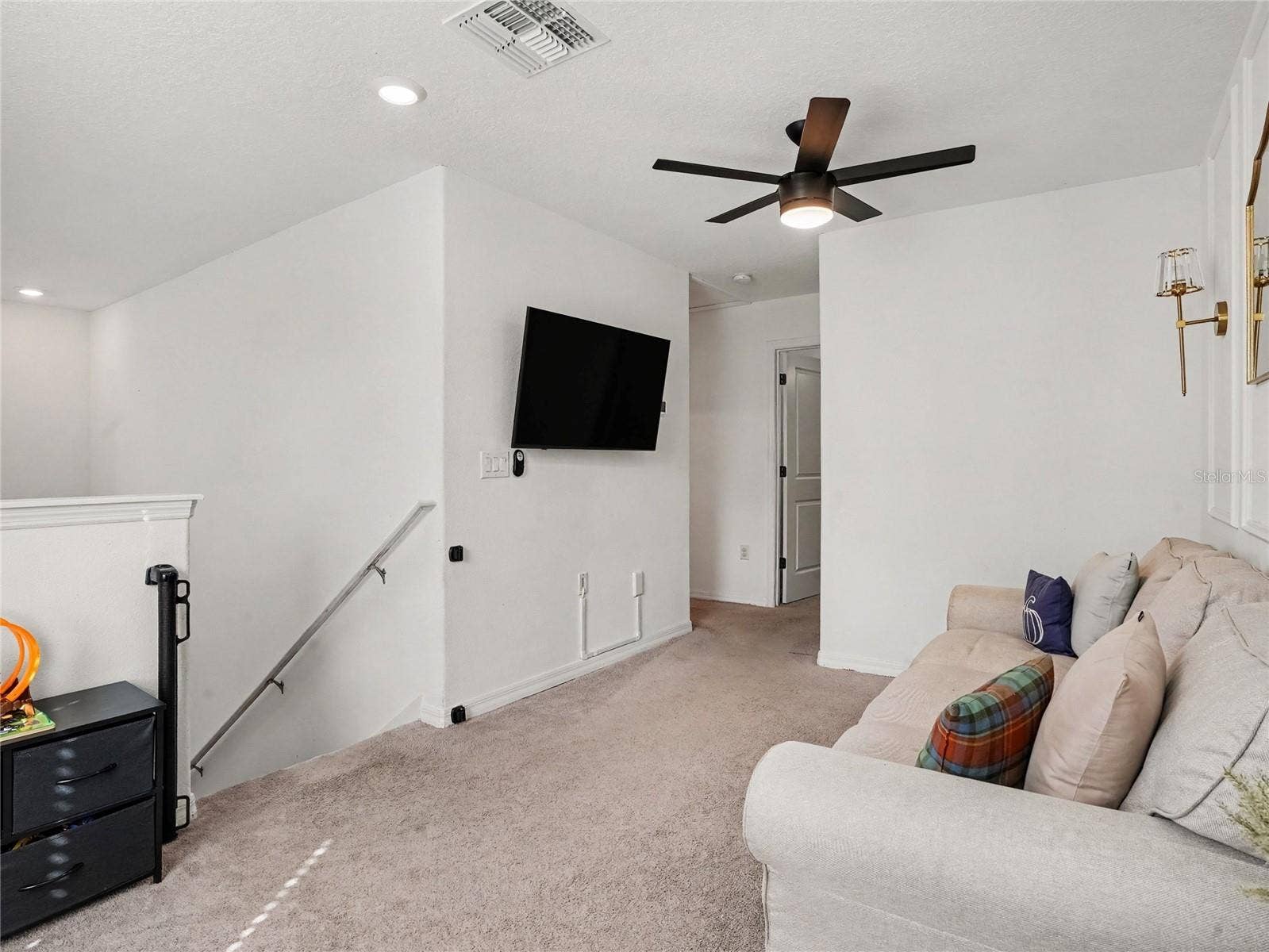 1791 YELLOW TRAIL, Lakeland, FL 33801 1791 YELLOW TRAIL, Lakeland, FL 33801