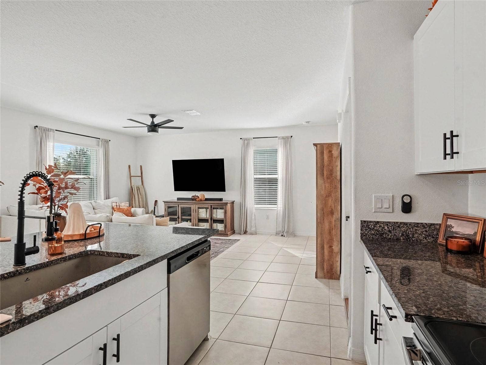 1791 YELLOW TRAIL, Lakeland, FL 33801 1791 YELLOW TRAIL, Lakeland, FL 33801