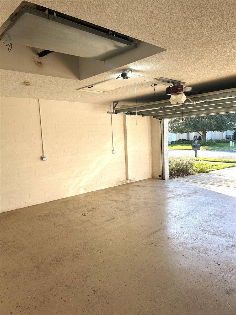 11137 BROOKLAWN DRIVE, Hudson, FL 34667 11137 BROOKLAWN DRIVE, Hudson, FL 34667