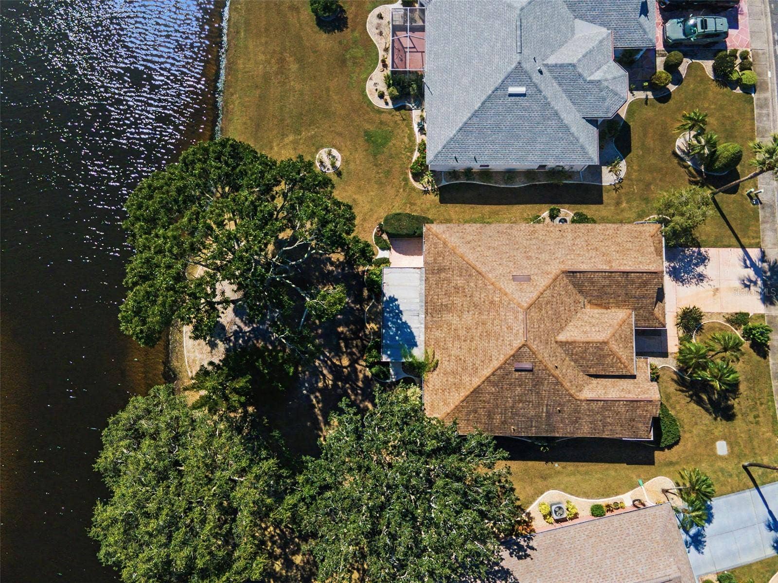 2113 STERLING GLEN COURT, Sun City Center, FL 33573