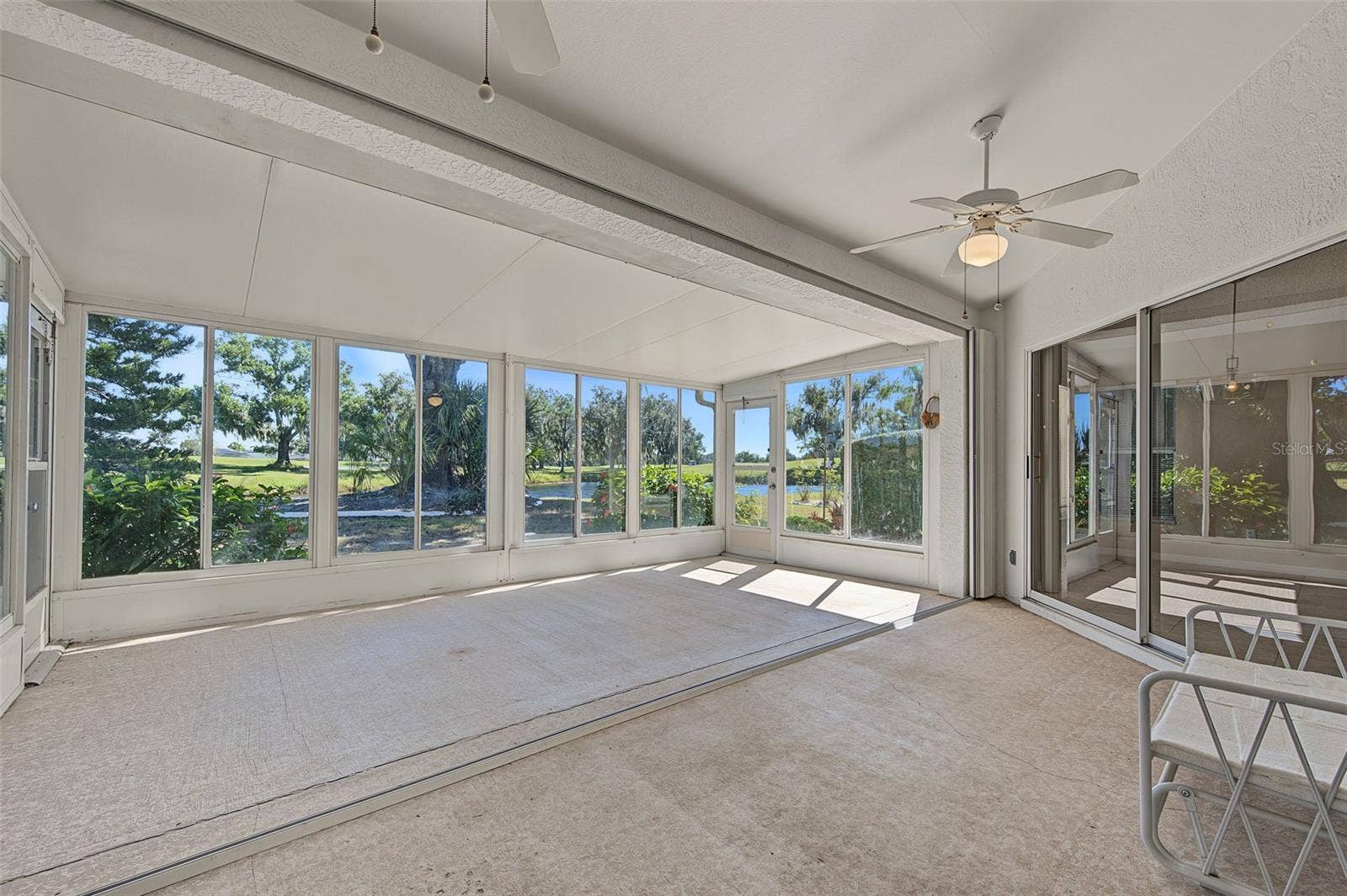 2113 STERLING GLEN COURT, Sun City Center, FL 33573