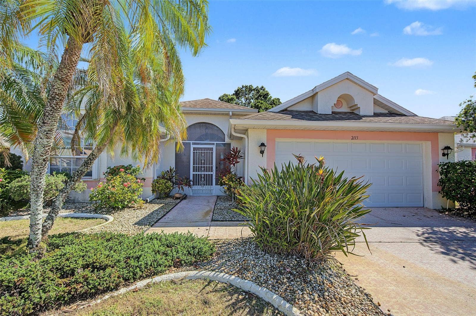 2113 STERLING GLEN COURT, Sun City Center, FL 33573