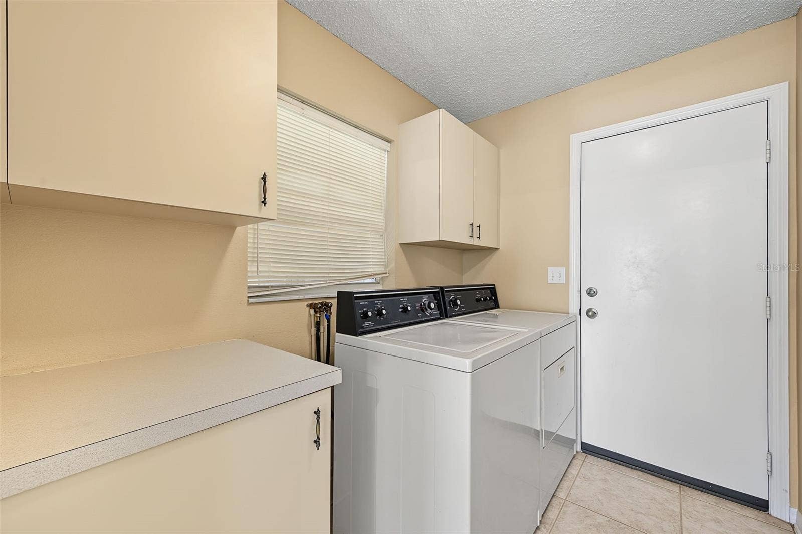 2113 STERLING GLEN COURT, Sun City Center, FL 33573