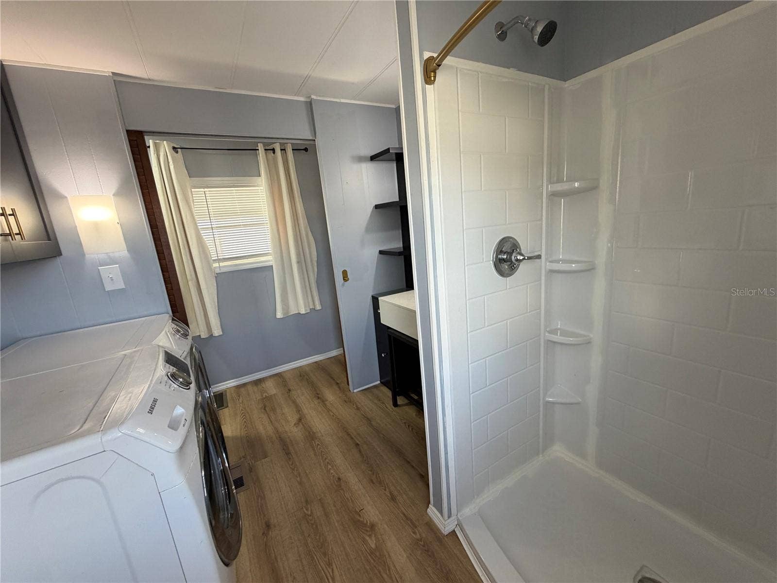 37108 SANDRA AVENUE, Zephyrhills, FL 33542 37108 SANDRA AVENUE, Zephyrhills, FL 33542