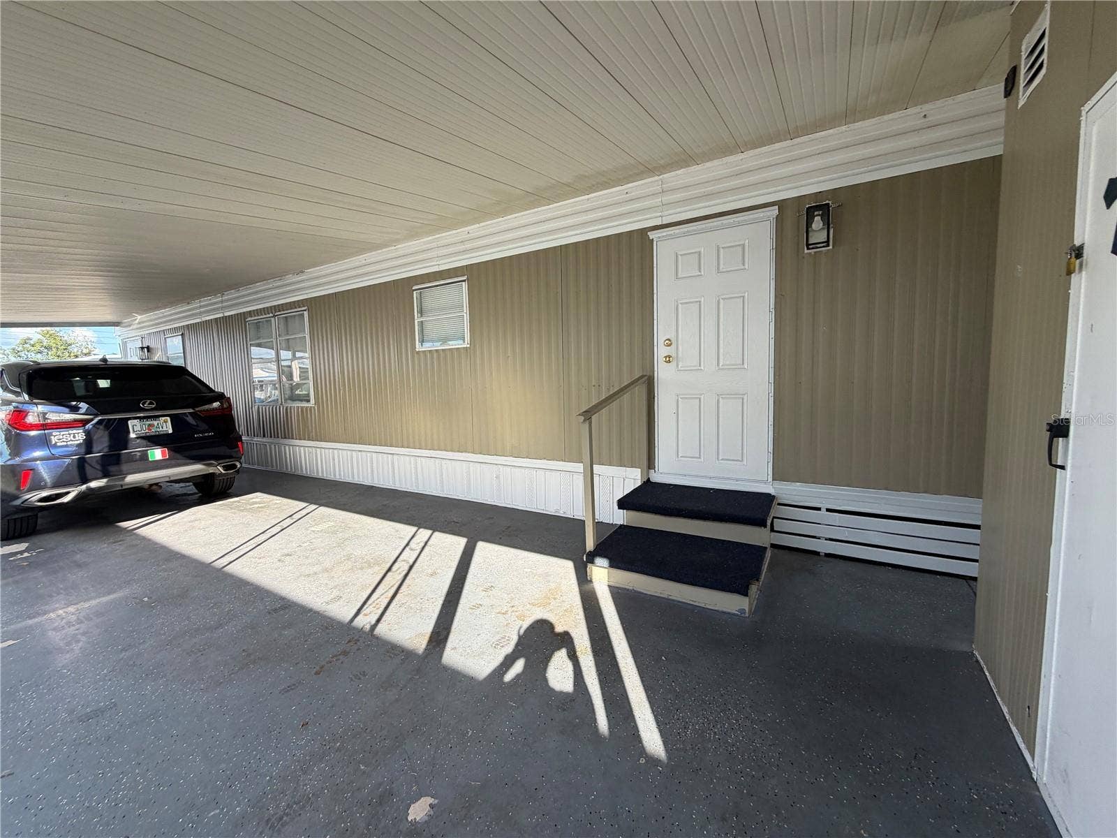 37108 SANDRA AVENUE, Zephyrhills, FL 33542 37108 SANDRA AVENUE, Zephyrhills, FL 33542