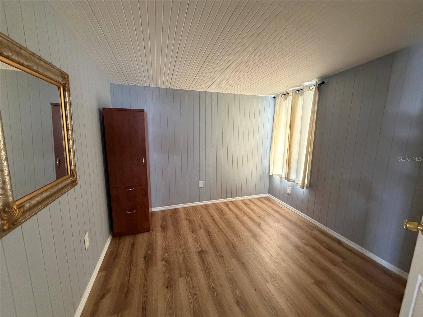 37108 SANDRA AVENUE, Zephyrhills, FL 33542 37108 SANDRA AVENUE, Zephyrhills, FL 33542