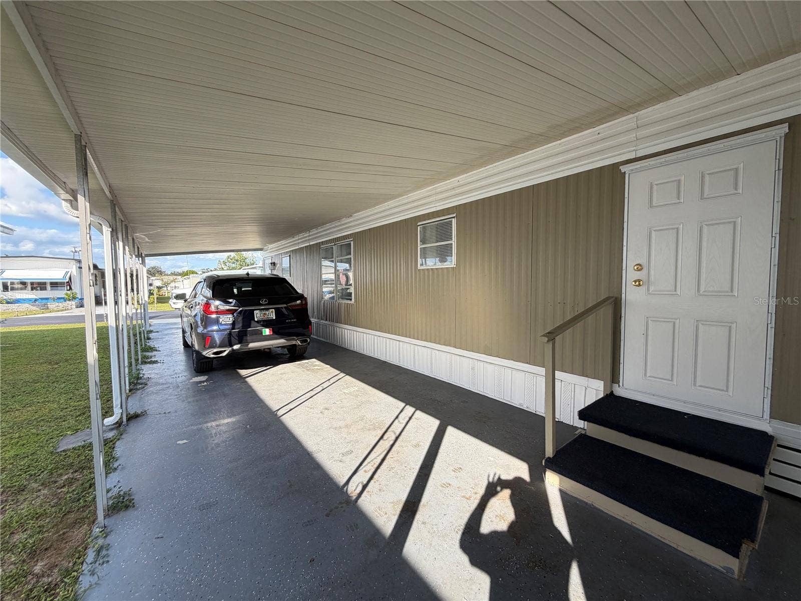 37108 SANDRA AVENUE, Zephyrhills, FL 33542 37108 SANDRA AVENUE, Zephyrhills, FL 33542