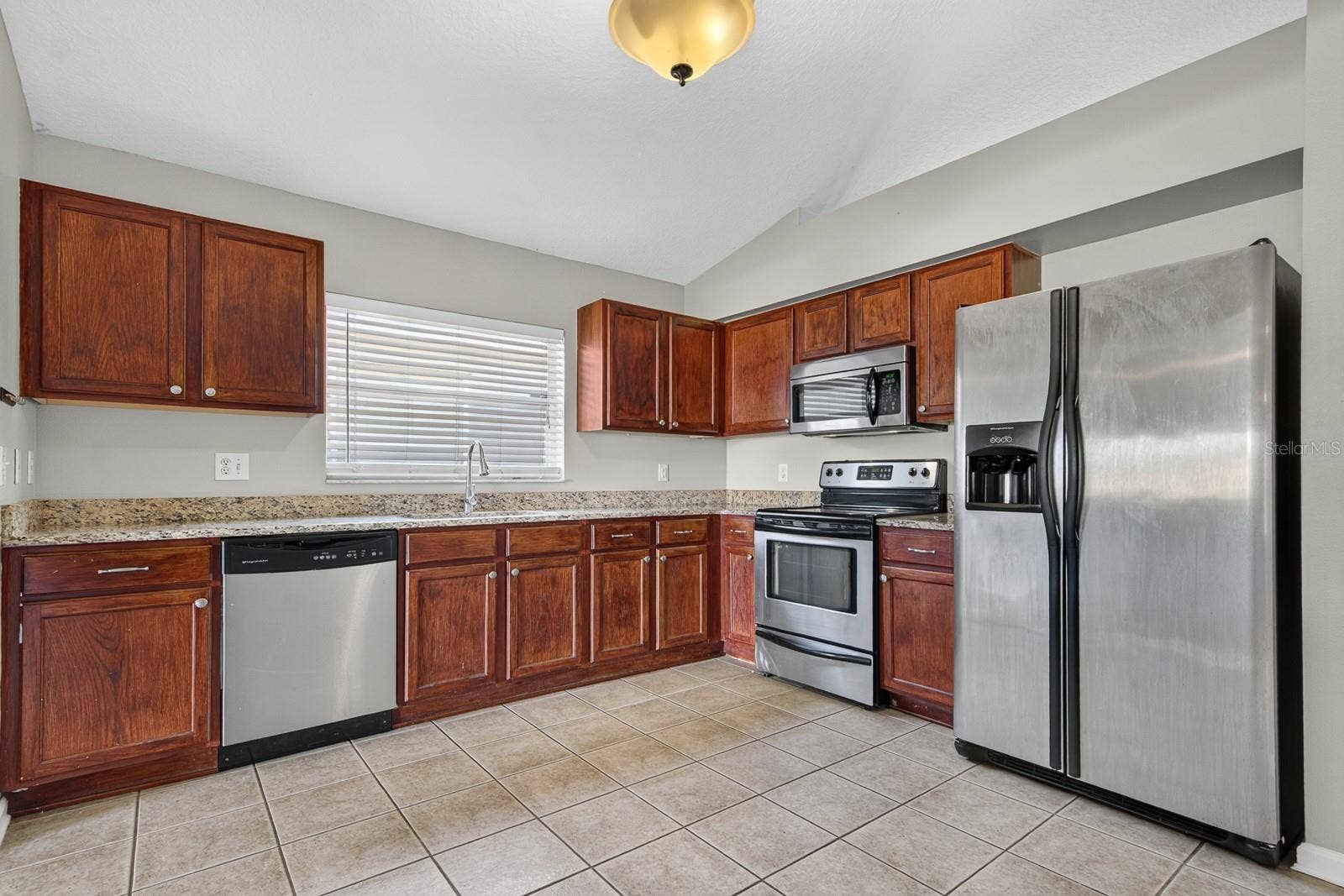 12505 HERONS PATH PLACE, Riverview, FL 33578 Kitchen