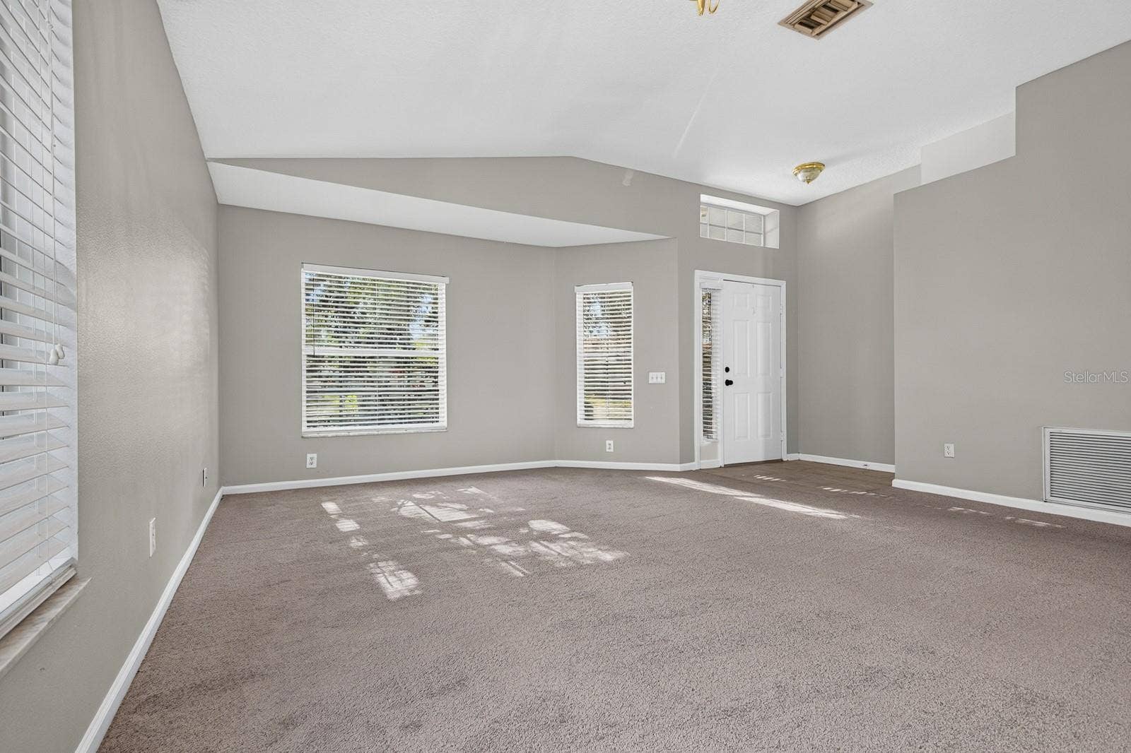 12505 HERONS PATH PLACE, Riverview, FL 33578 Living Room