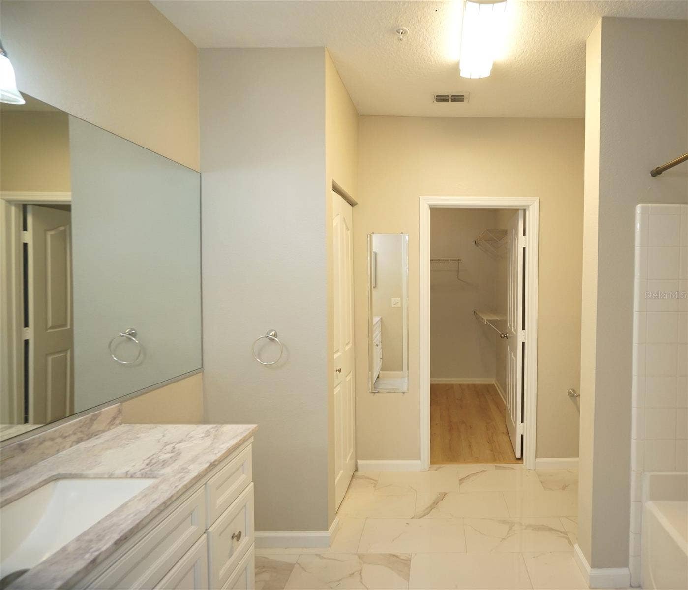 4207 S DALE MABRY HIGHWAY, #4205, Tampa, FL 33611 4207 S DALE MABRY HIGHWAY, #4205, Tampa, FL 33611