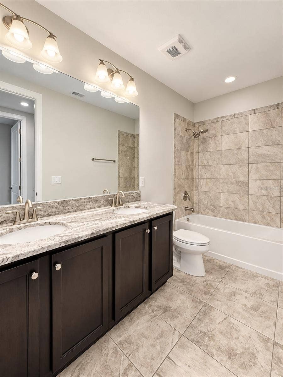 7230 HOURGLASS DRIVE, Apollo Beach, FL 33572 Bathroom 2