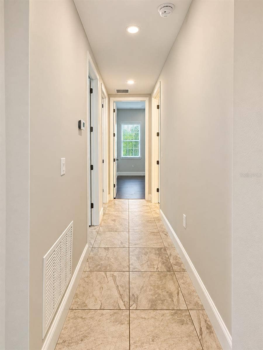 7230 HOURGLASS DRIVE, Apollo Beach, FL 33572 Foyer