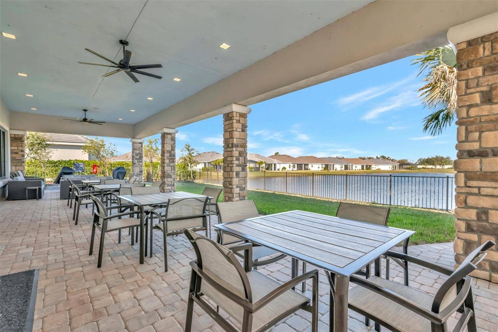 4508 CRESTPOINT WAY, Palmetto, FL 34221 4508 CRESTPOINT WAY, Palmetto, FL 34221