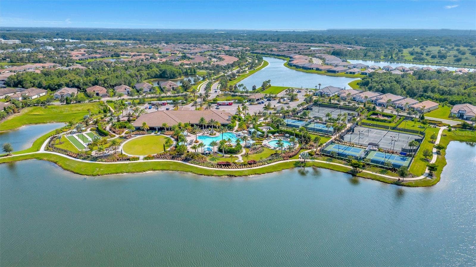 4508 CRESTPOINT WAY, Palmetto, FL 34221 4508 CRESTPOINT WAY, Palmetto, FL 34221