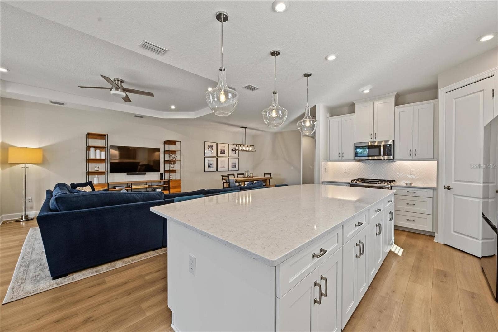 4508 CRESTPOINT WAY, Palmetto, FL 34221 4508 CRESTPOINT WAY, Palmetto, FL 34221