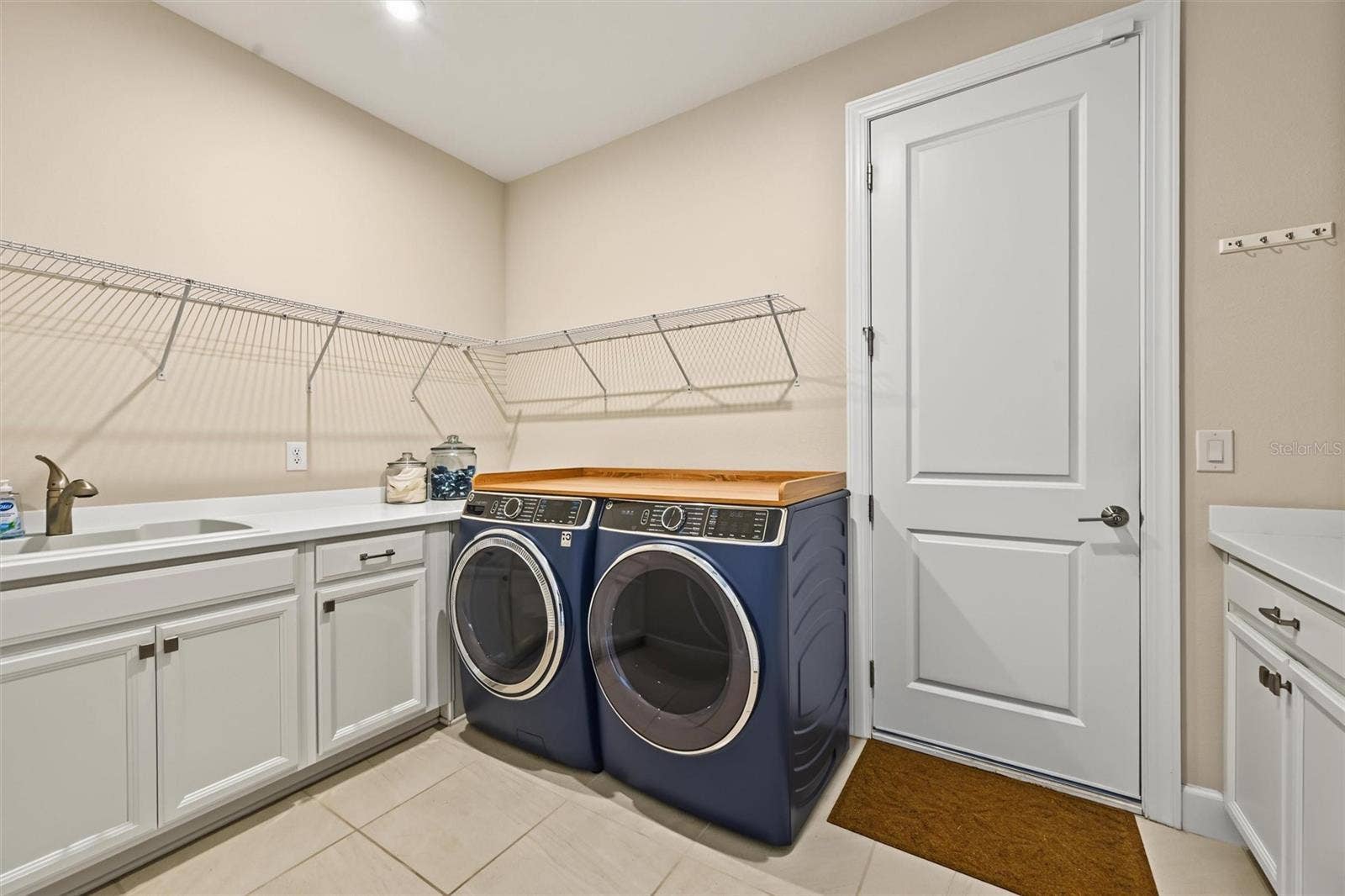 4508 CRESTPOINT WAY, Palmetto, FL 34221 4508 CRESTPOINT WAY, Palmetto, FL 34221