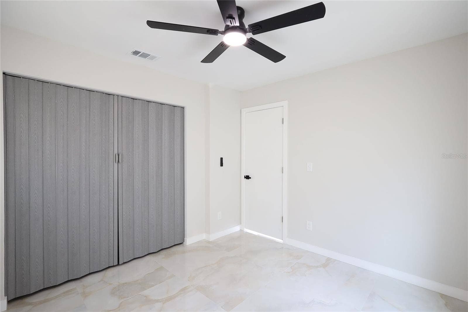 600 N EASTSIDE DRIVE, Lakeland, FL 33801 600 N EASTSIDE DRIVE, Lakeland, FL 33801