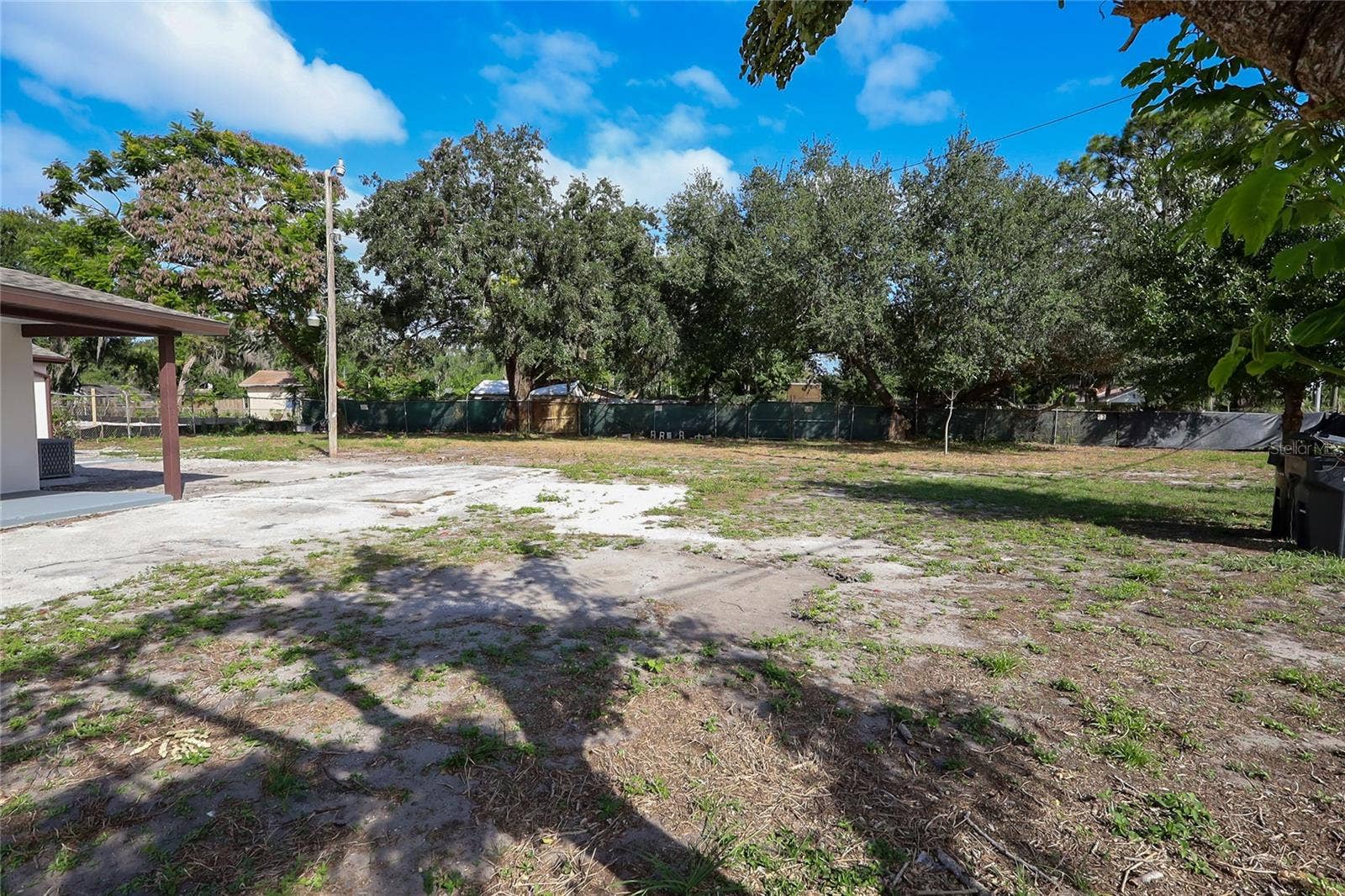 600 N EASTSIDE DRIVE, Lakeland, FL 33801 600 N EASTSIDE DRIVE, Lakeland, FL 33801