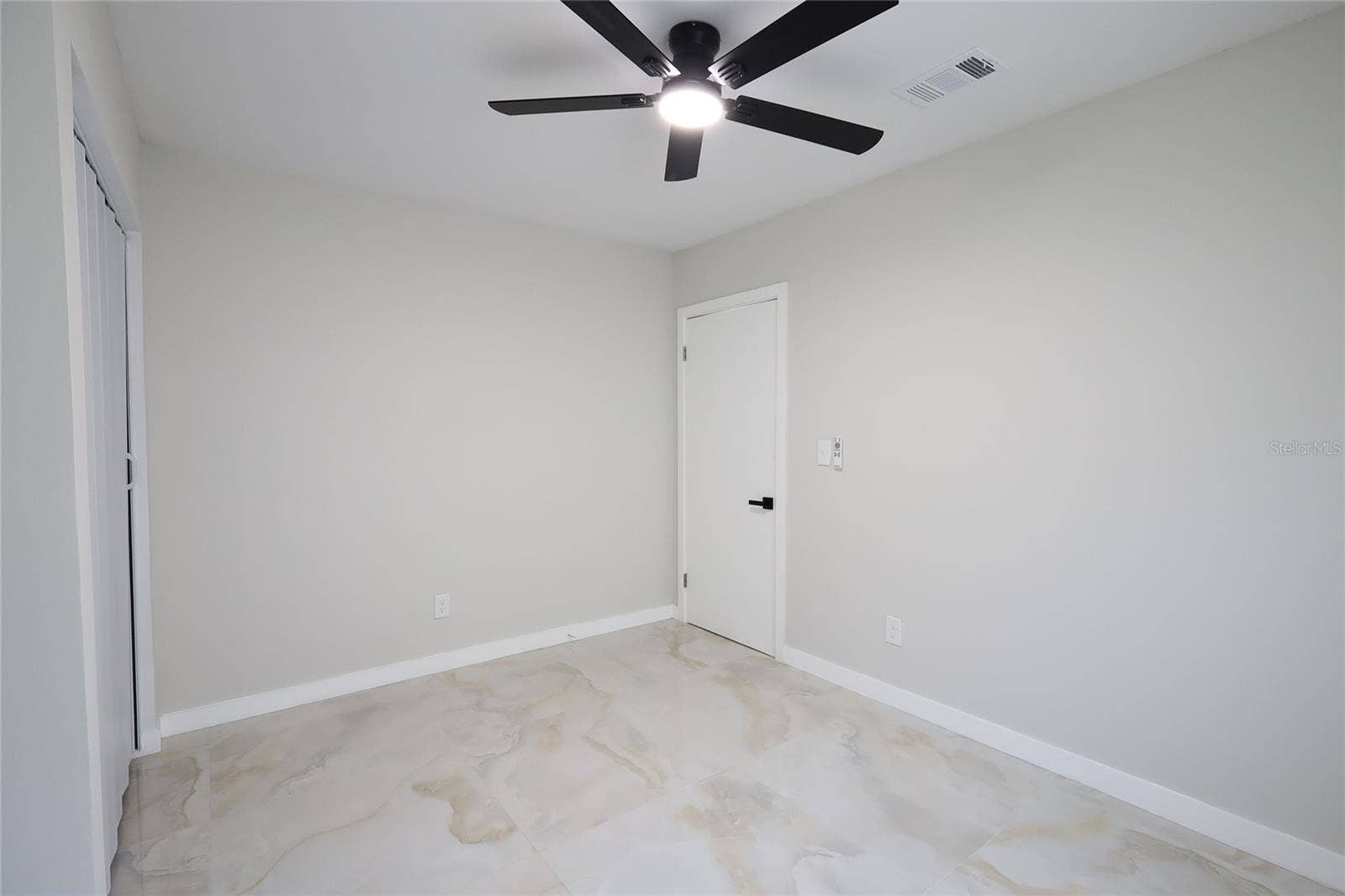600 N EASTSIDE DRIVE, Lakeland, FL 33801 600 N EASTSIDE DRIVE, Lakeland, FL 33801
