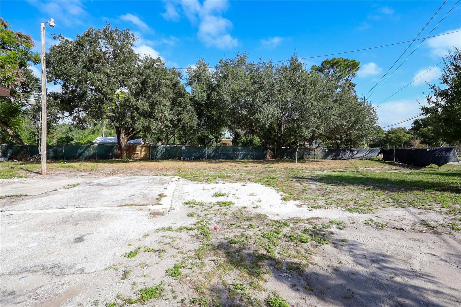 600 N EASTSIDE DRIVE, Lakeland, FL 33801 600 N EASTSIDE DRIVE, Lakeland, FL 33801