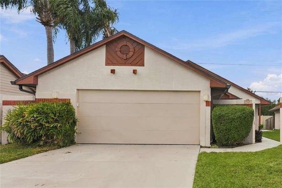 Property photo for 7133 SILVERMILL DRIVE, Tampa, FL