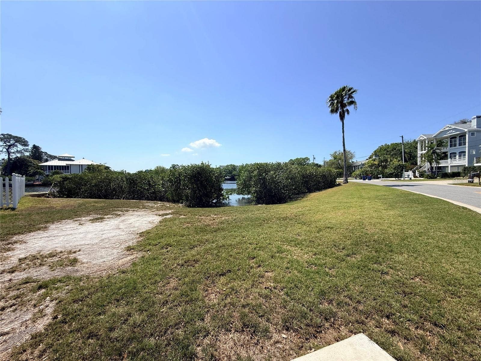 231 LAGOON DRIVE, Palm Harbor, FL 34683