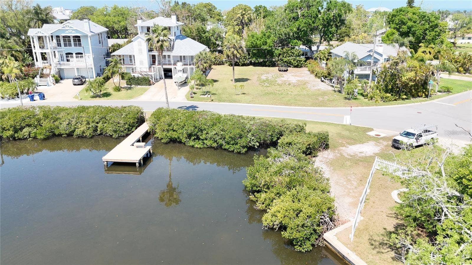 231 LAGOON DRIVE, Palm Harbor, FL 34683