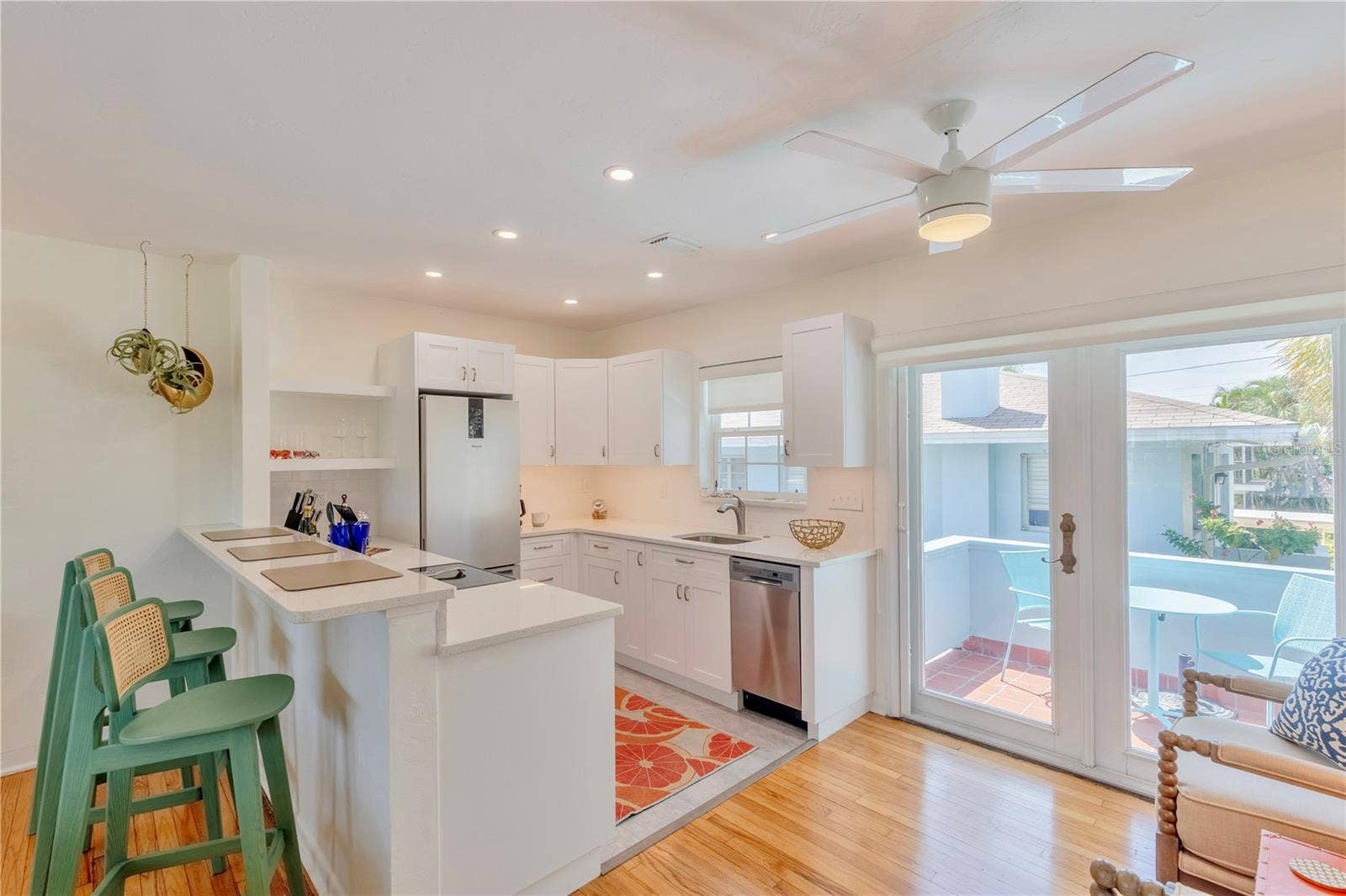 1800 PASS A GRILLE WAY, #4, St Pete Beach, FL 33706 1800 PASS A GRILLE WAY, #4, St Pete Beach, FL 33706