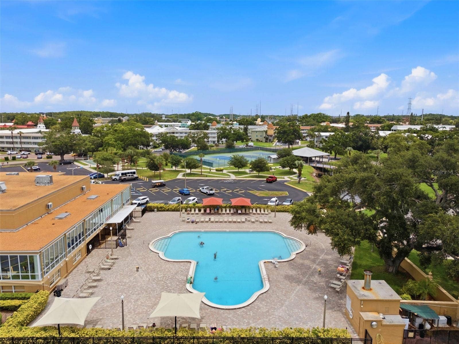 2462 BRAZILIA DRIVE, #70, Clearwater, FL 33763 2462 BRAZILIA DRIVE, #70, Clearwater, FL 33763