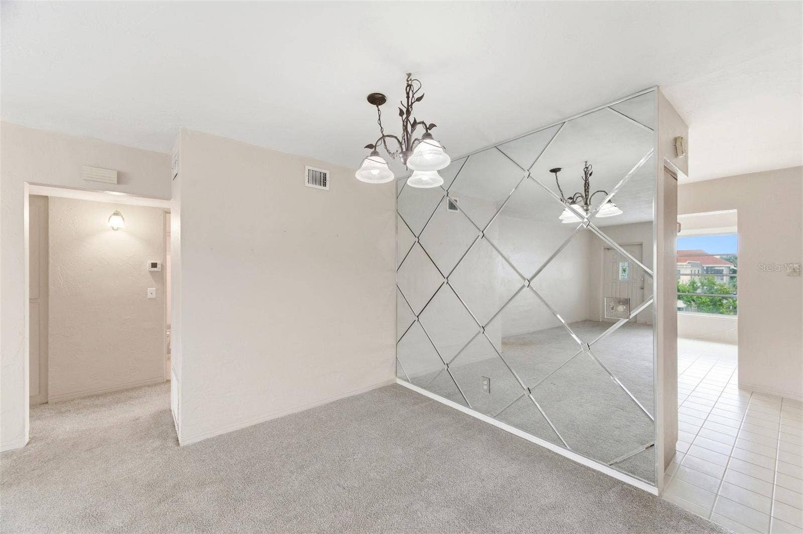 2462 BRAZILIA DRIVE, #70, Clearwater, FL 33763 2462 BRAZILIA DRIVE, #70, Clearwater, FL 33763
