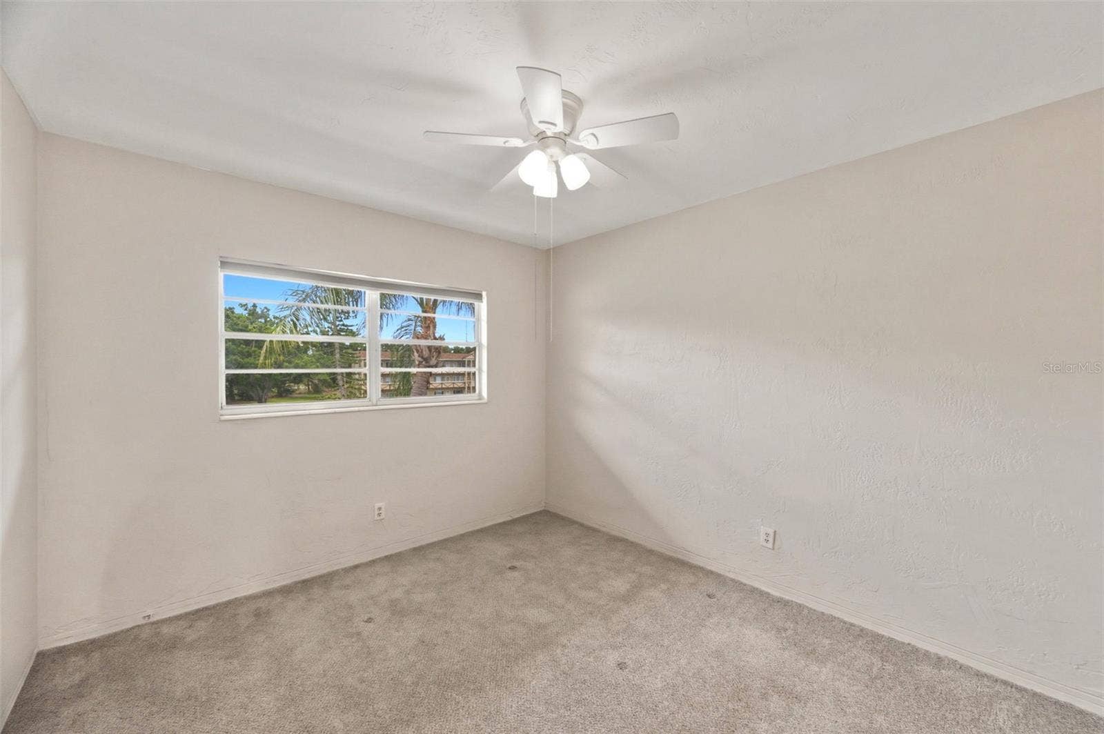 2462 BRAZILIA DRIVE, #70, Clearwater, FL 33763 2462 BRAZILIA DRIVE, #70, Clearwater, FL 33763