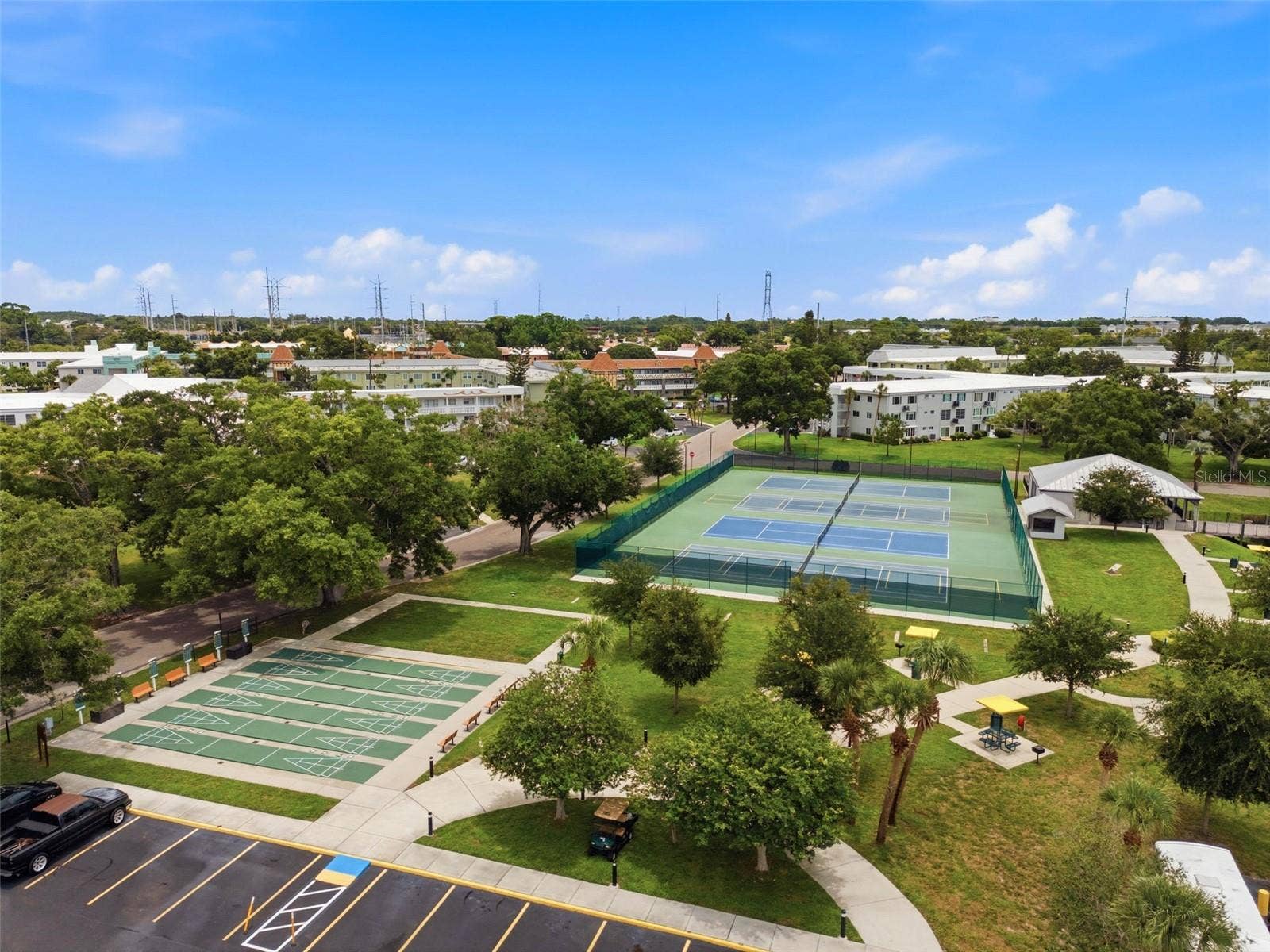 2462 BRAZILIA DRIVE, #70, Clearwater, FL 33763 2462 BRAZILIA DRIVE, #70, Clearwater, FL 33763