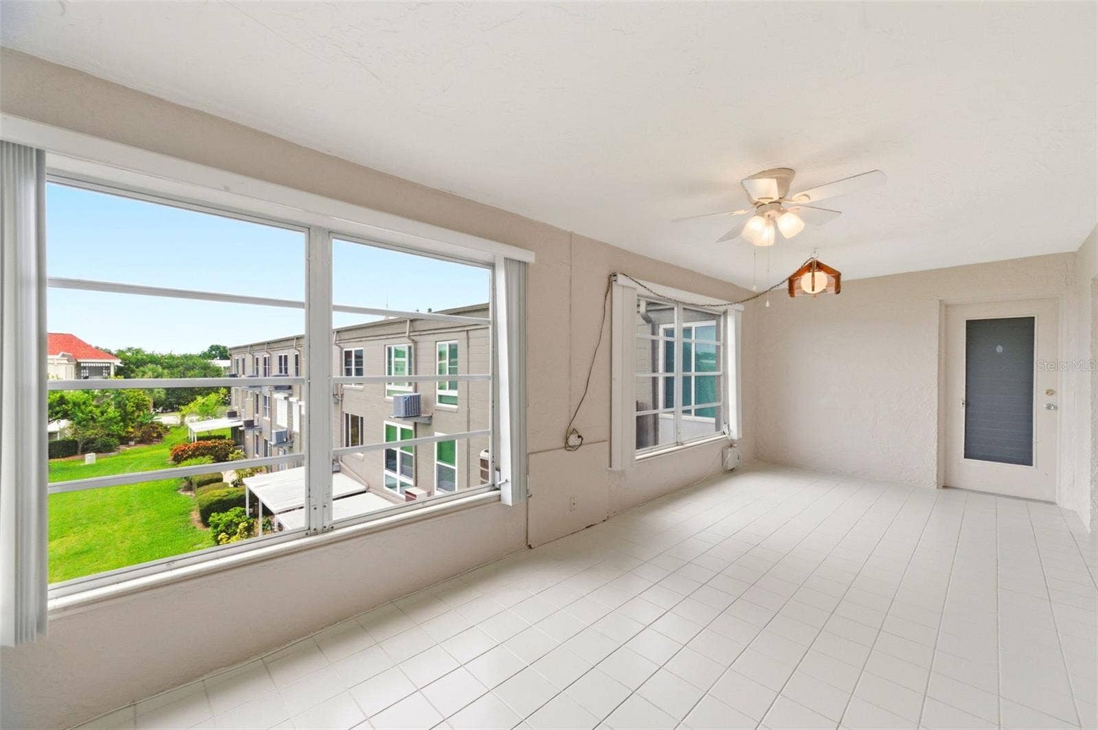 2462 BRAZILIA DRIVE, #70, Clearwater, FL 33763 2462 BRAZILIA DRIVE, #70, Clearwater, FL 33763