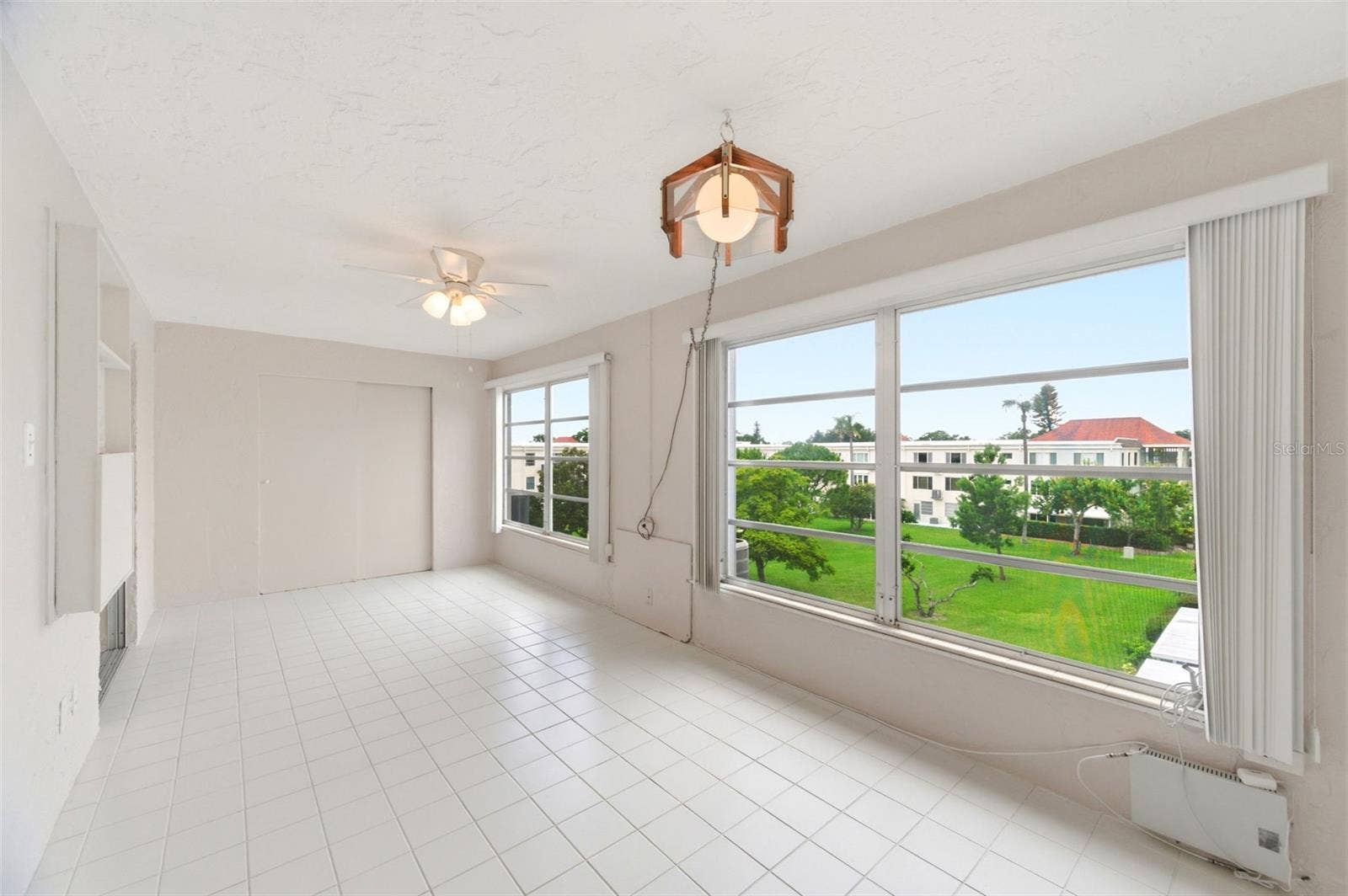 2462 BRAZILIA DRIVE, #70, Clearwater, FL 33763 2462 BRAZILIA DRIVE, #70, Clearwater, FL 33763