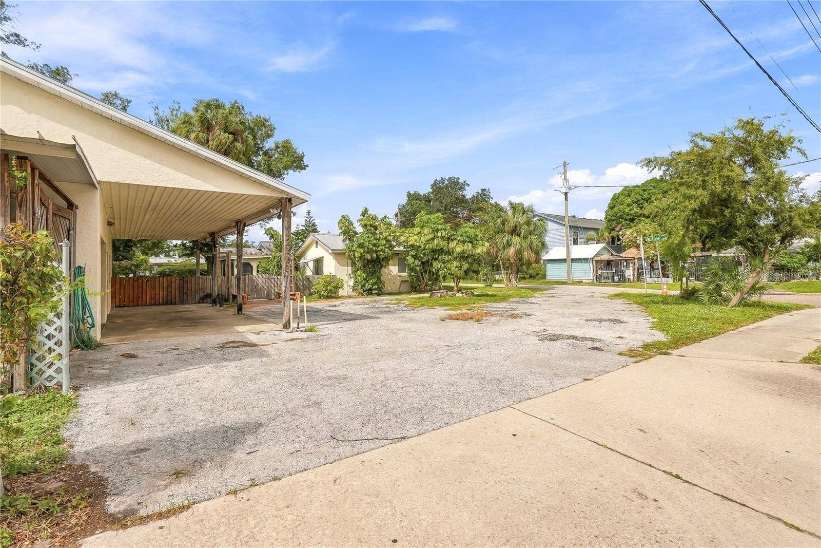2110 N HIMES AVENUE, Tampa, FL 33607 2110 N HIMES AVENUE, Tampa, FL 33607
