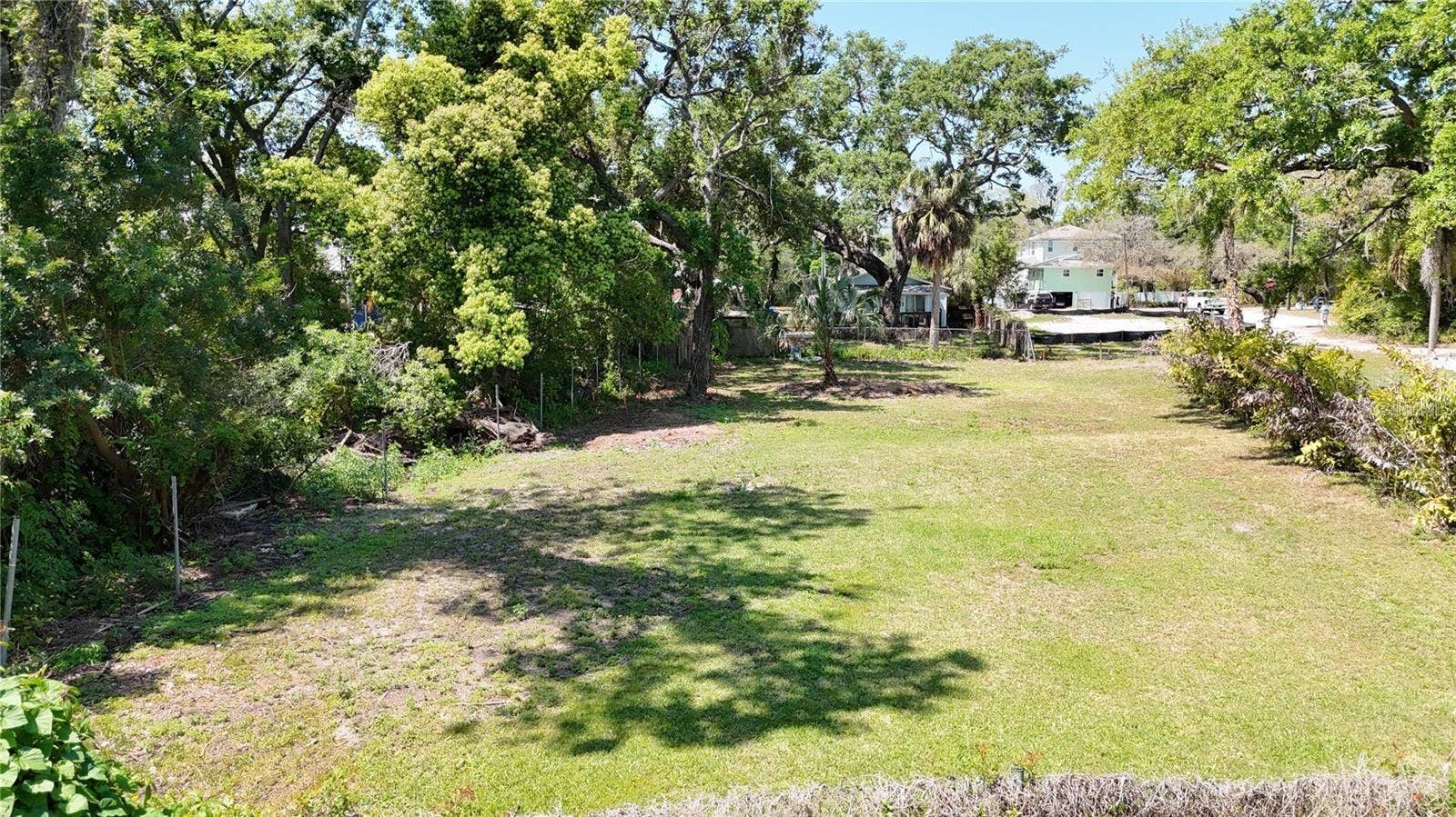 429 ST LOUIS AVENUE, Palm Harbor, FL 34683 429 ST LOUIS AVENUE, Palm Harbor, FL 34683