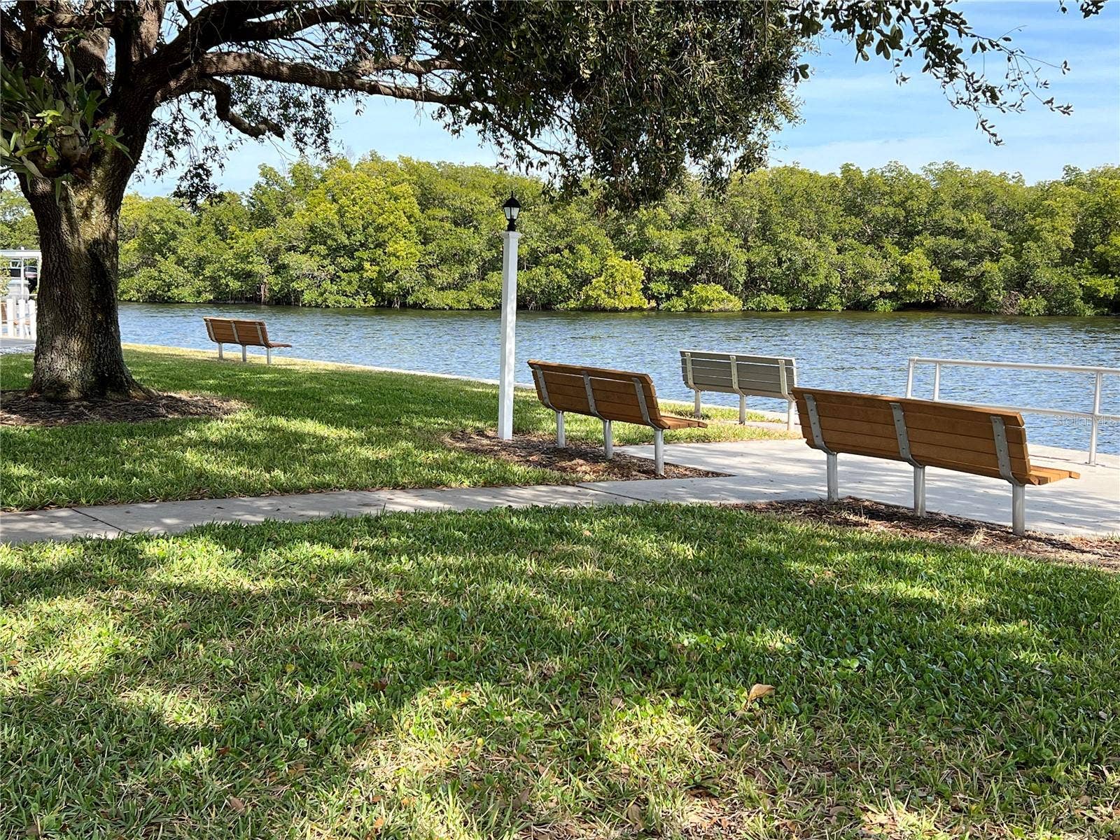 7004 AMERICANA DRIVE NE, #136, St Petersburg, FL 33702 Beautiful views