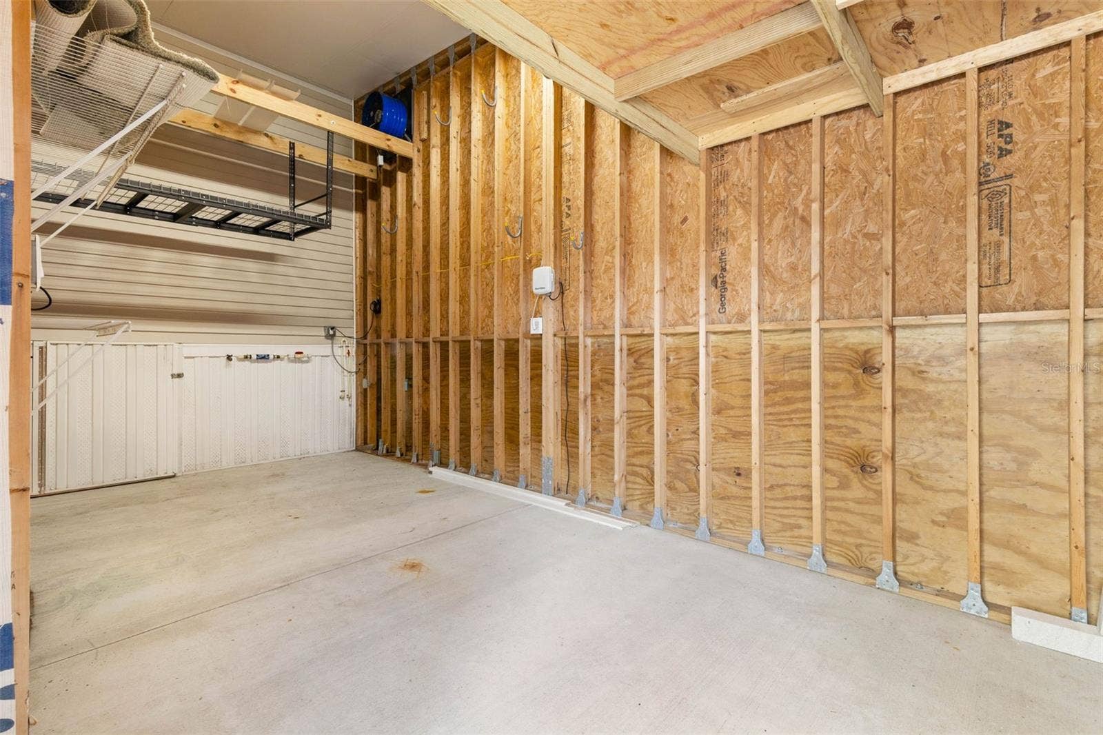 7004 AMERICANA DRIVE NE, #136, St Petersburg, FL 33702 Large shed with double doors