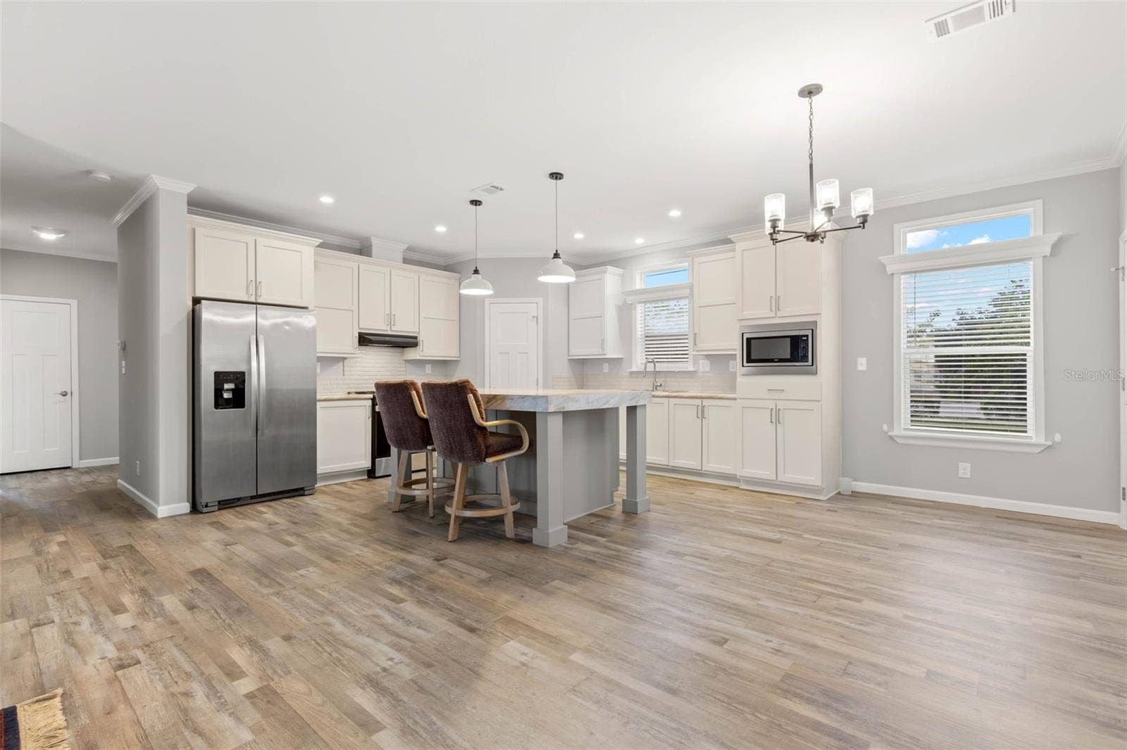 7004 AMERICANA DRIVE NE, #136, St Petersburg, FL 33702 7004 AMERICANA DRIVE NE, #136, St Petersburg, FL 33702