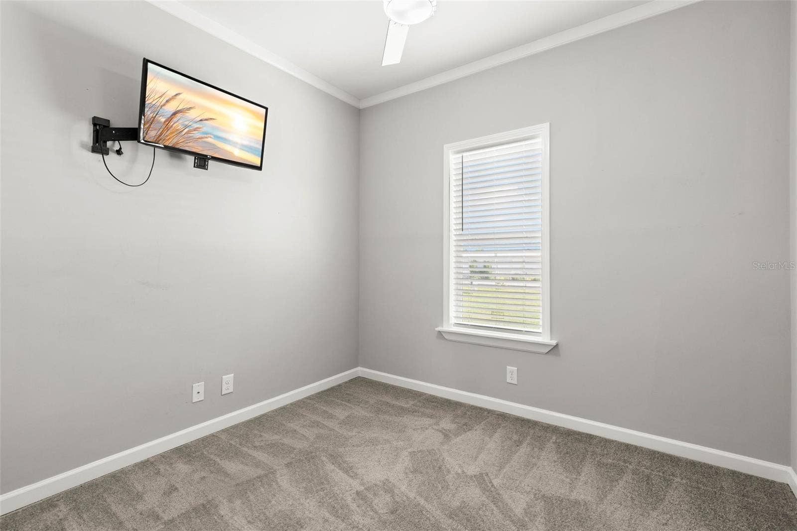 7004 AMERICANA DRIVE NE, #136, St Petersburg, FL 33702 7004 AMERICANA DRIVE NE, #136, St Petersburg, FL 33702