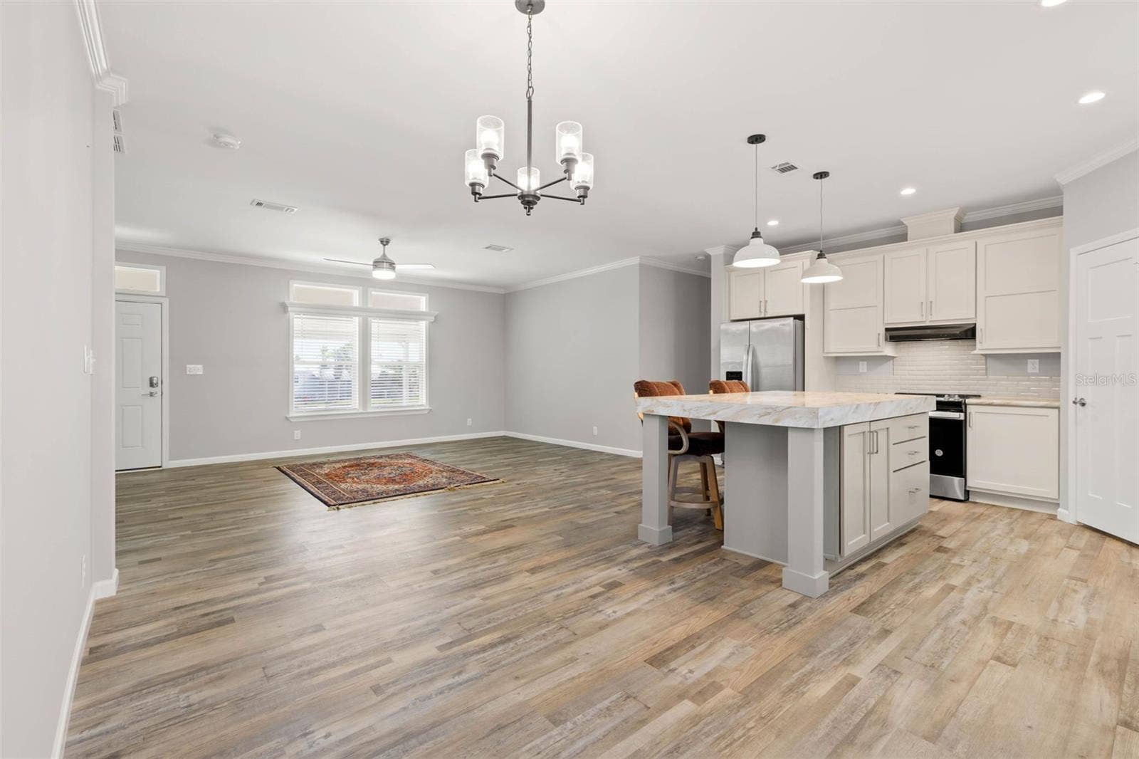 7004 AMERICANA DRIVE NE, #136, St Petersburg, FL 33702 7004 AMERICANA DRIVE NE, #136, St Petersburg, FL 33702