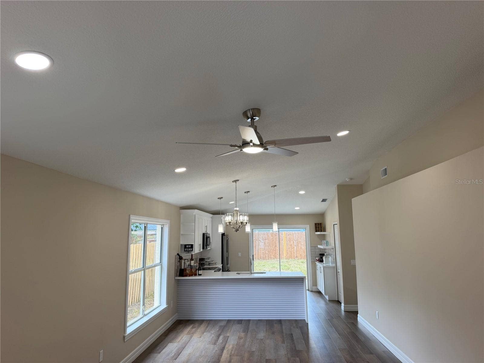 1614 MOSAIC FOREST DRIVE, Seffner, FL 33584 1614 MOSAIC FOREST DRIVE, Seffner, FL 33584