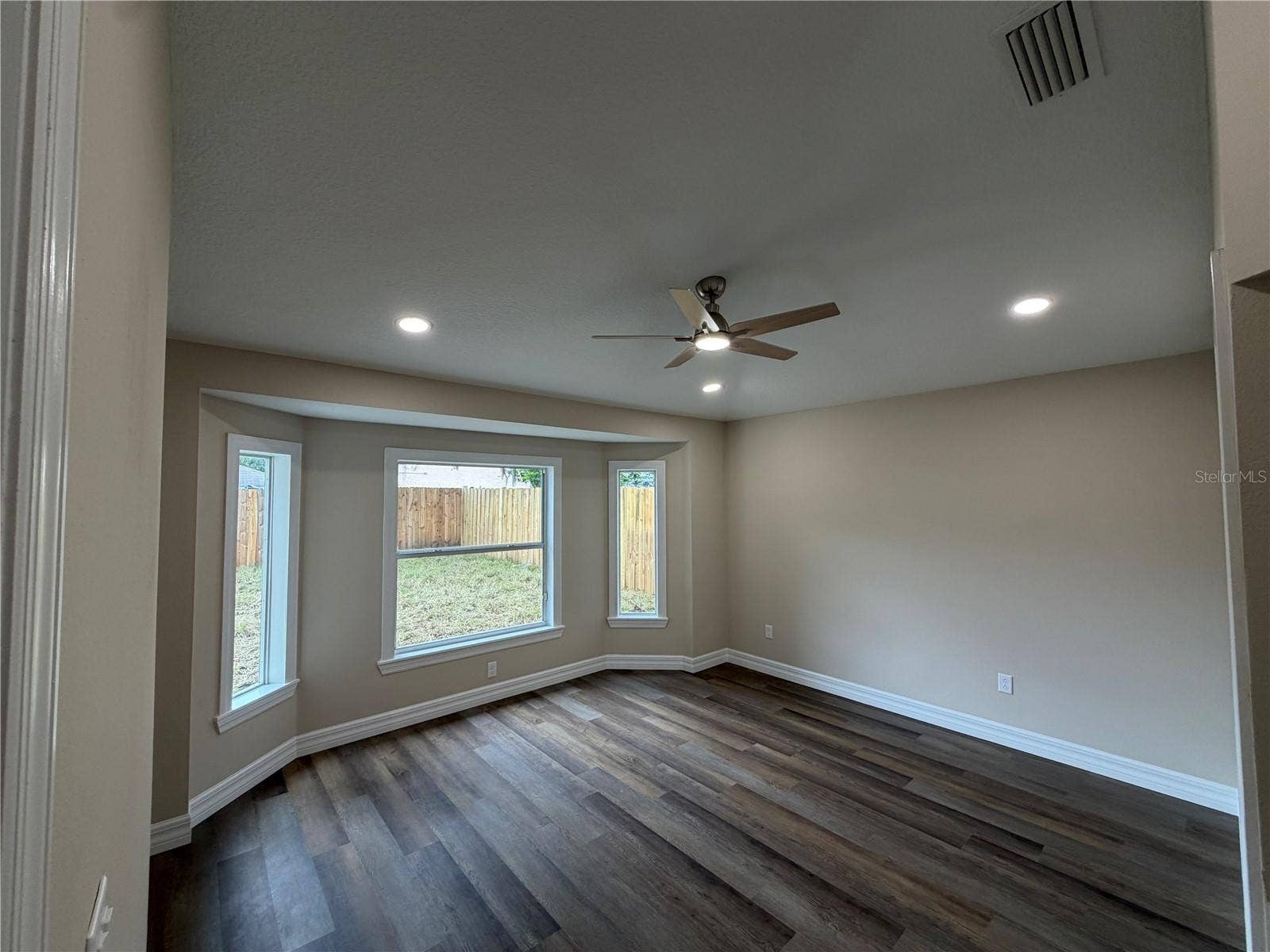 1614 MOSAIC FOREST DRIVE, Seffner, FL 33584 1614 MOSAIC FOREST DRIVE, Seffner, FL 33584