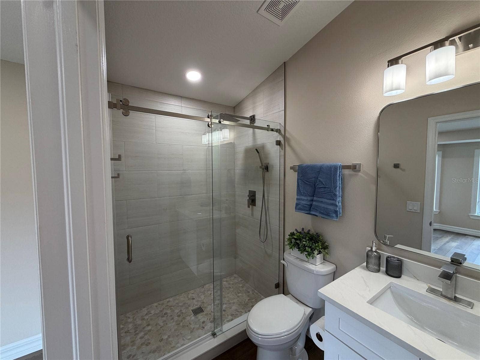 1614 MOSAIC FOREST DRIVE, Seffner, FL 33584 1614 MOSAIC FOREST DRIVE, Seffner, FL 33584