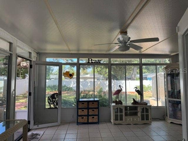 5717 15TH AVENUE N, St Petersburg, FL 33710 Sunroom view from entry at back of dining room