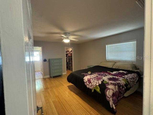 5717 15TH AVENUE N, St Petersburg, FL 33710 Primary Bedroom w/ walk in closet