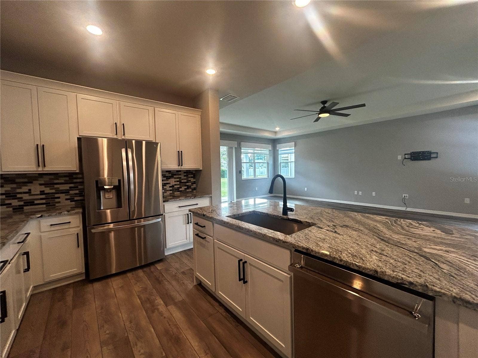 520 VALRI PARK DRIVE, Valrico, FL 33594